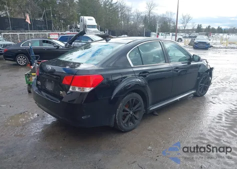 2014 Subaru Legacy 2.5I Premium z USA, uszkodzony, nr VIN 4S3BMBC64E3036451